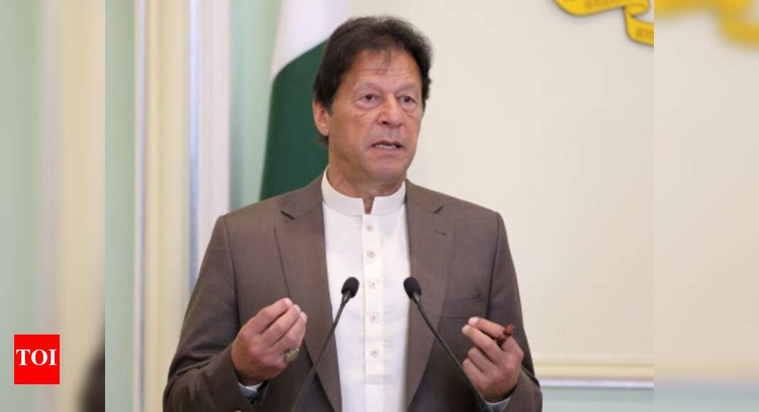 Imran Khan under ‘immense pressure’ to resign by January 31, says PML-N