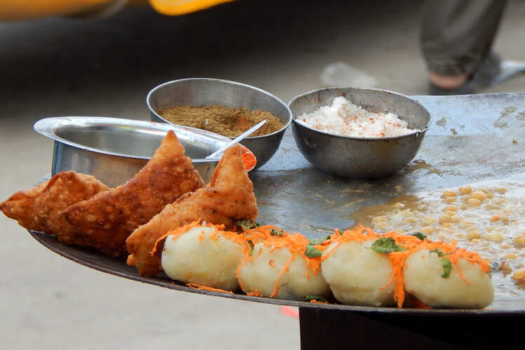 Samosa-chaat