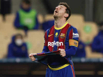 PSG's Pochettino guarded over Messi move