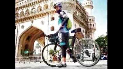 On fitness mission, Kashmir cyclist arrives in city