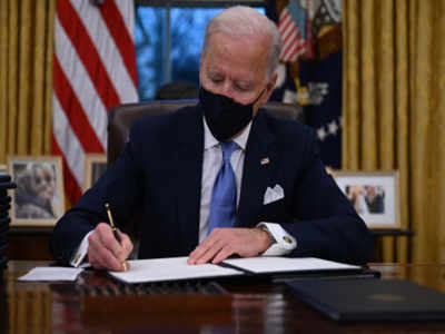 Biden halts US withdrawal from WHO