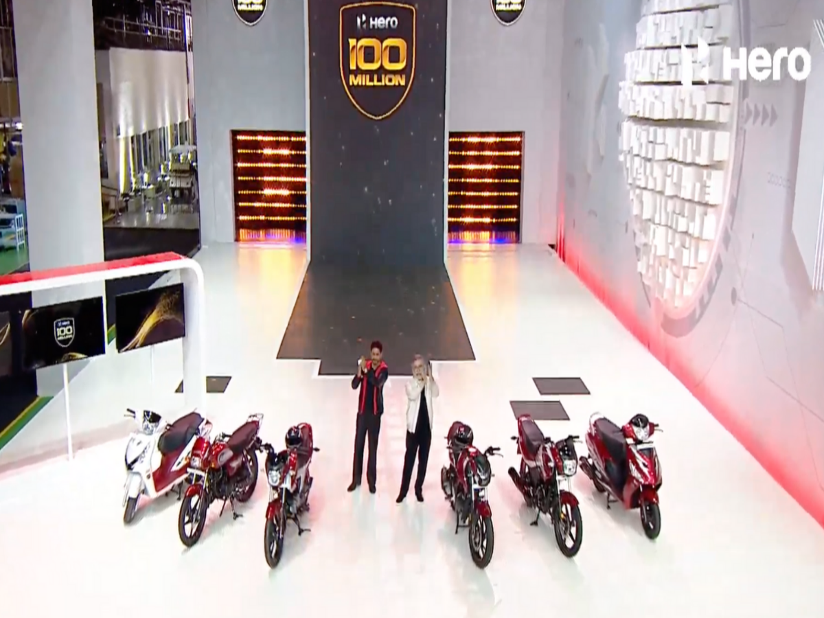 Hero Motocorp 100 Million Hero Motocorp Rolls Out 100 Millionth Motorcycle Unveils 6 Celebratory Editions Times Of India