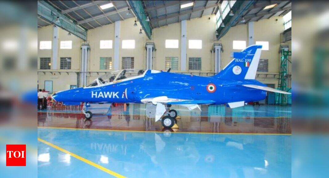 Hawk-i test fires smart anti-airfield weapon that can destroy enemy ...