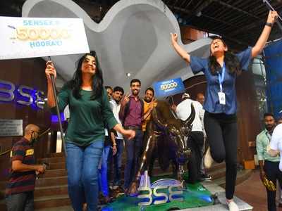 M-cap of all BSE-listed cos has jumped to Rs 39 trillion - Rediff.com