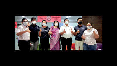 Ahmedabad: Doctor families get jab in same session