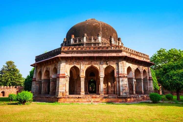 Delhi’s Most Famous Tombs | Times Of India Travel