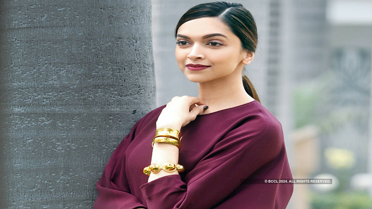 Deepika Padukone signs up with international talent agency | Hindi Movie  News - Times of India