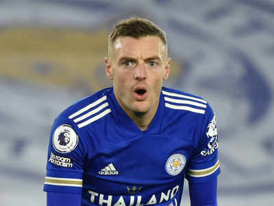 Leicester's Vardy to miss 'a few weeks' for hernia operation, says Rodgers