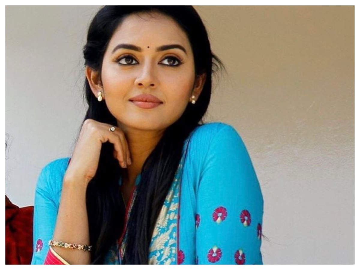 I don't watch horror films at all: Vidya Pradeep | Tamil Movie News - Times  of India