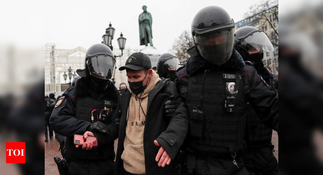 police-in-moscow-detain-at-least-100-people-before-rally-called-by-kremlin-foe-navalny-times-of-india
