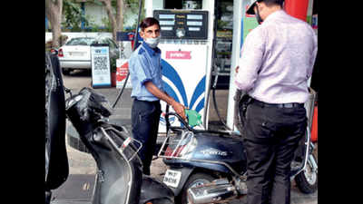 Fuel prices continue to climb up, petrol just shy of Rs 92/lakh in Pune