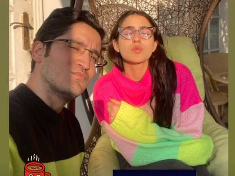 Sara Ali Khan shares a throwback sun-kissed picture with friend Jehan as  she misses the colder days | Hindi Movie News - Times of India