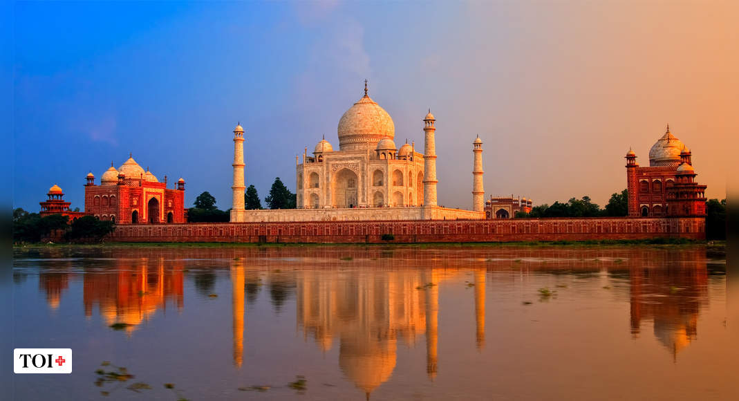 Taj Mahal Or Rauza I Munavvara Why Some People Are Reading History Wrong Times Of India