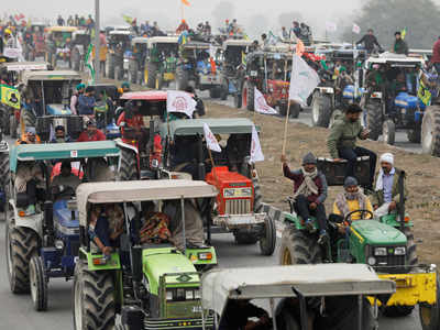Farmers Republic Day parade: A beeline of tractors bound for Delhi from all directions
