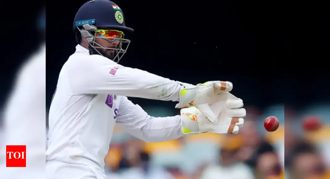 Segregated myself but still I was feeling the heat each and every day: Pant - Times of India