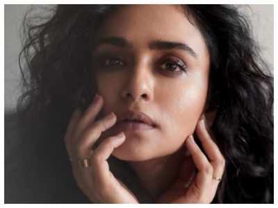 Amruta Khanvilkar shares a stunning close-up picture on Instagram; see pic