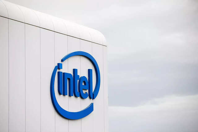 Intel invests additional $475 million in Vietnam plant Intel invests additional $475 million in Vietnam plant