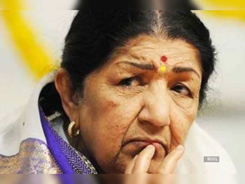 Lata's eager to watch Mumbai/Chennai IPL clash | Hindi Movie News