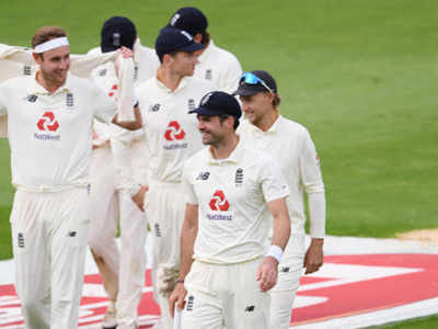 This English side has formidable players to be in winning position against India: Andy Flower