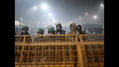 Crackdown on farm protests, Rakesh Tikait in stand-off at UP Gate