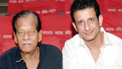 Sharman Joshi's father and veteran Gujarati actor Arvind Joshi dies at 84, condolences pour in