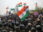 Farmers protest: Clashes break out at Singhu border