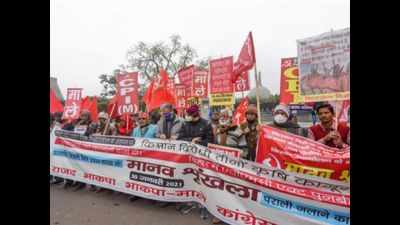 Grand Alliance in Bihar forms human chains against new farm laws