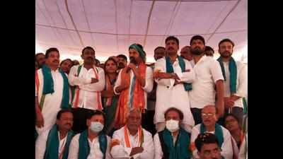 Congress to hold dharna in Delhi demanding turmeric board for Nizamabad farmers