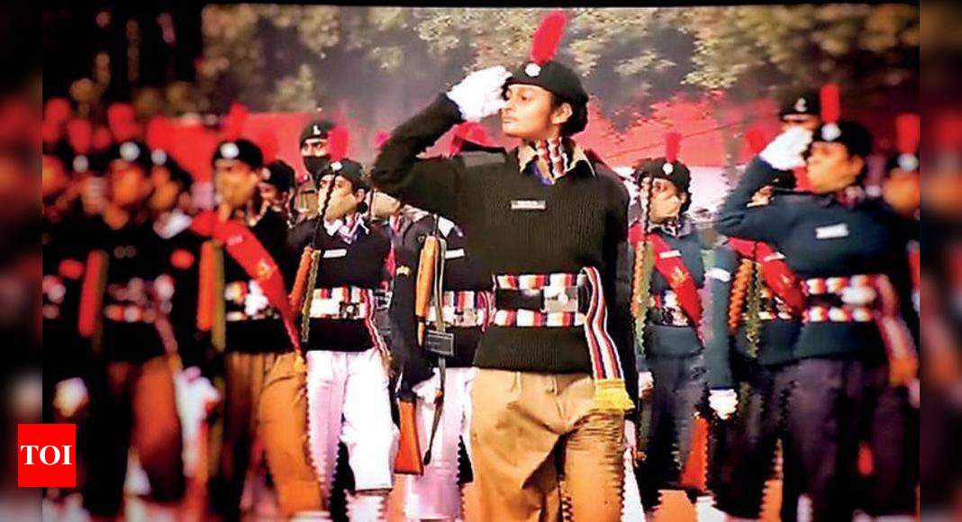 NCC Cadets of 5 (TN) Battalion – Pushpalata Vidya Mandir