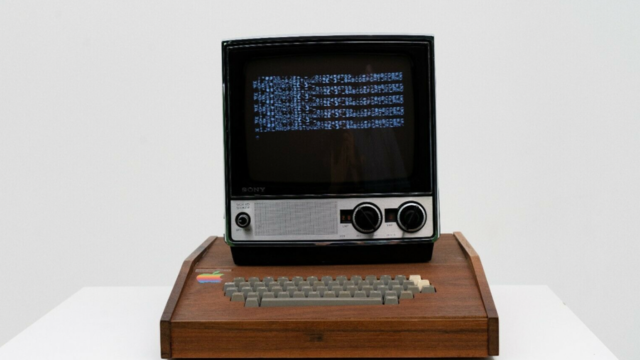This rare Apple computer made by Steve Jobs is selling for $1.5 million This rare Apple computer made by Steve Jobs is selling for $1.5 million