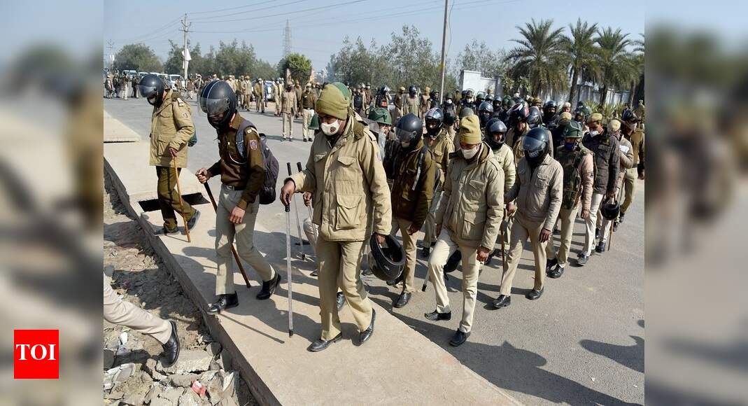 Farmers' protest continues amid tight security | India News - Times of ...