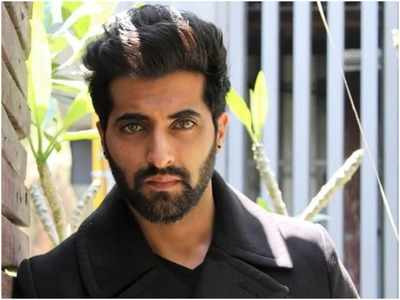 Akshay Oberoi: Sab Salman Khan nahi bann sakte. But every actor has something unique to offer