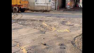 Gurugram: Build new roads, fix potholes, urge residents in new sectors