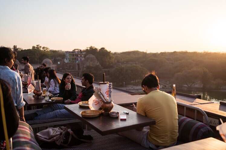 Go on an afternoon date in the Hauz Khas village