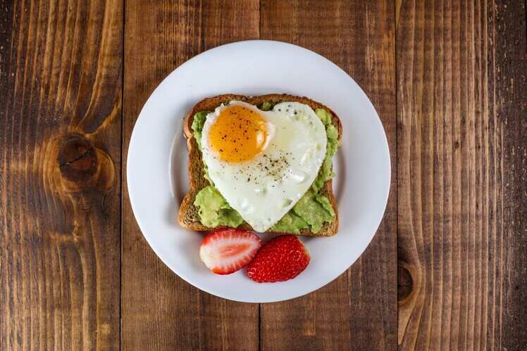Take your partner out for romantic breakfast