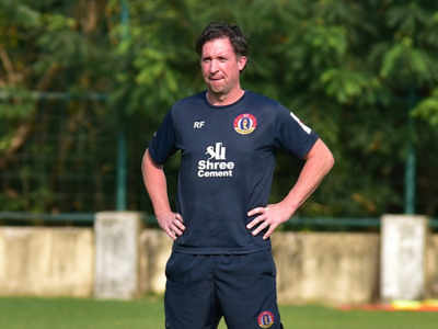Robbie Fowler guilty of making insulting remarks against ISL referees; suspended for 4 games, fined