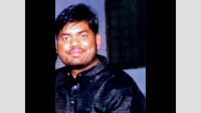 Delhi NCR: Rs 25,000 reward on I-T inspector, mastermind of ‘solver’ gang