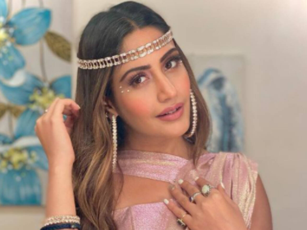 Surbhi Chandna Turns Masakali In A White Suit