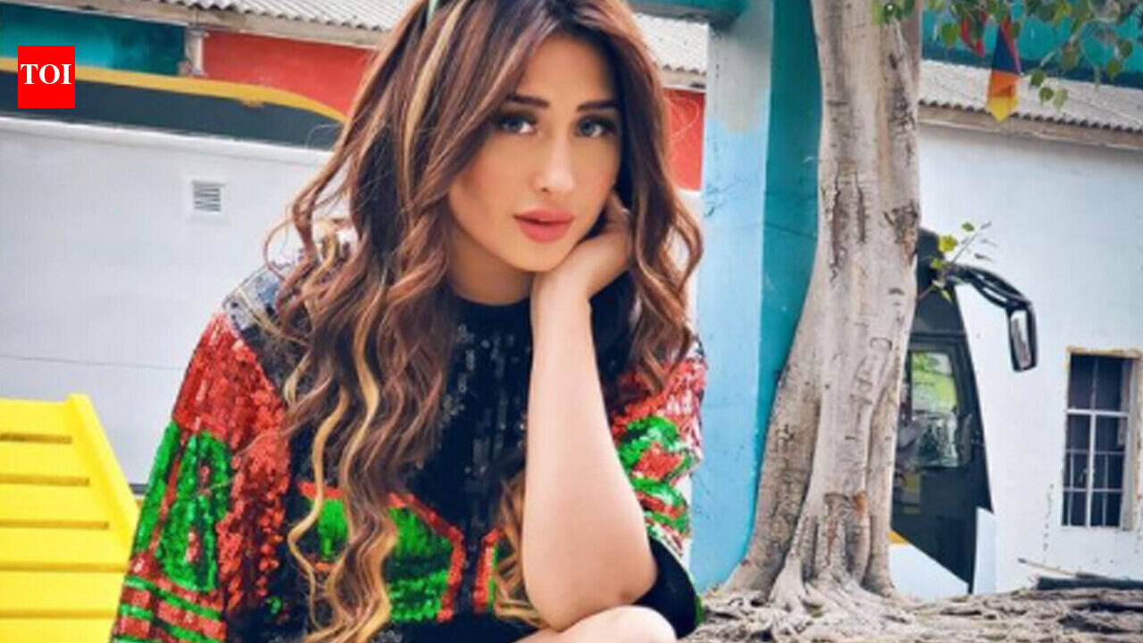 Mahira Sharma to feature in Punjabi singer Karan Aujla’s music video