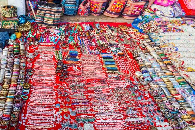 Linking Road