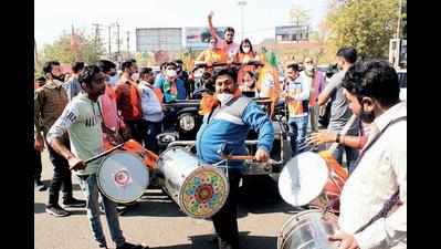 Kin denied ticket, Jamnagar deputy mayor joins AAP