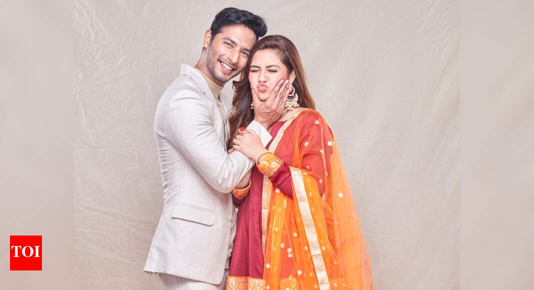 Reem sheikh talks about shooting romantic scenes with sehban azim for tujhse hai raabta - times of india