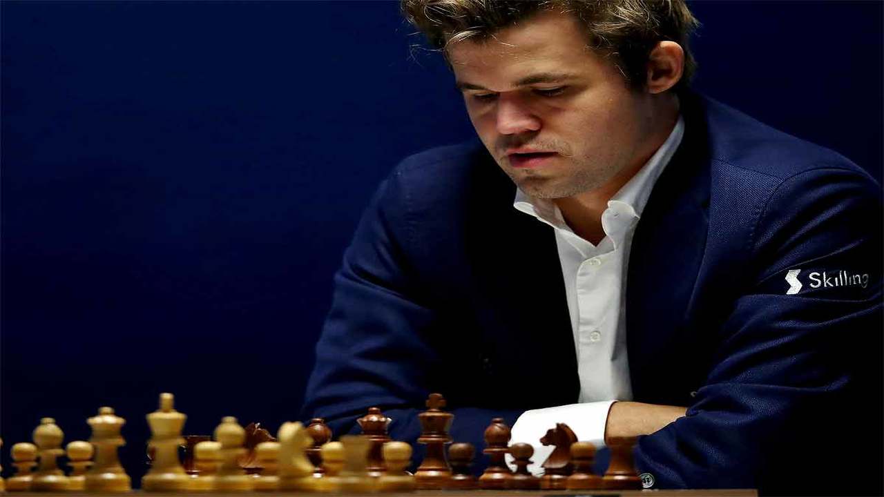 Carlsen wins 4 in a row at Opera Euro Rapid