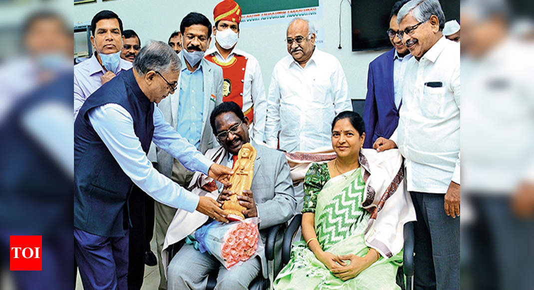 Justice Devanand felicitated by BCAP | Vijayawada News - Times of India