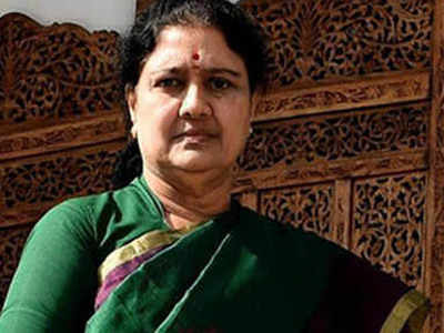 Sasikala's 'Lucky Number' Will Bring Bad Luck for Panneerselvam