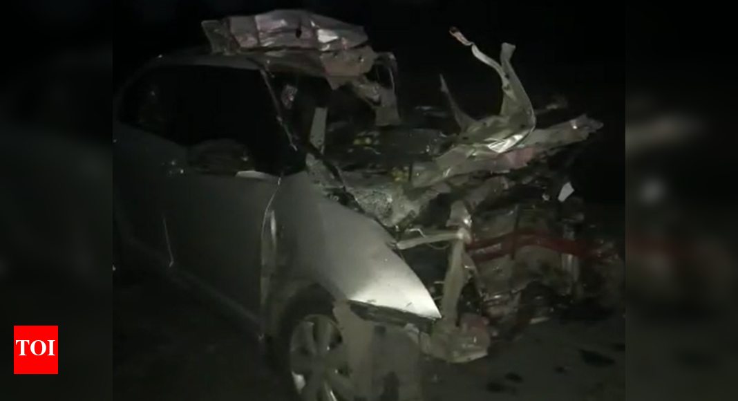 Five of family die in road accident near Chennai | Chennai News - Times ...