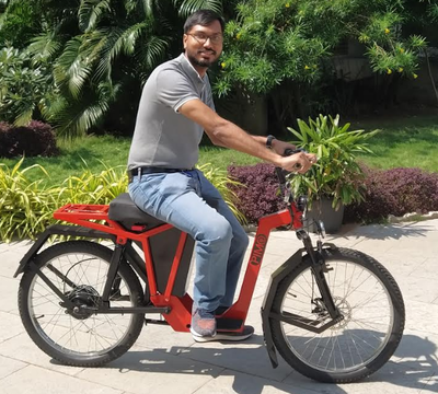 IIT-Madras startup Pi Beam launches electric two-wheeler that can ‘charge faster than smartphone’