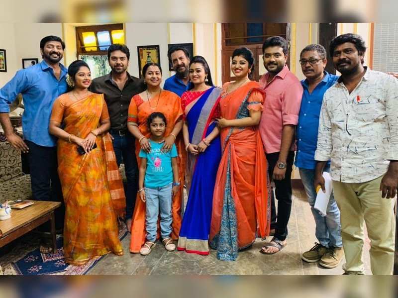 Radikaa bids adieu to Chithi 2 and mega serials - Times of India