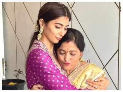 Pooja Hegde has the sweetest birthday wish for her mother: Can’t express how much you mean to me