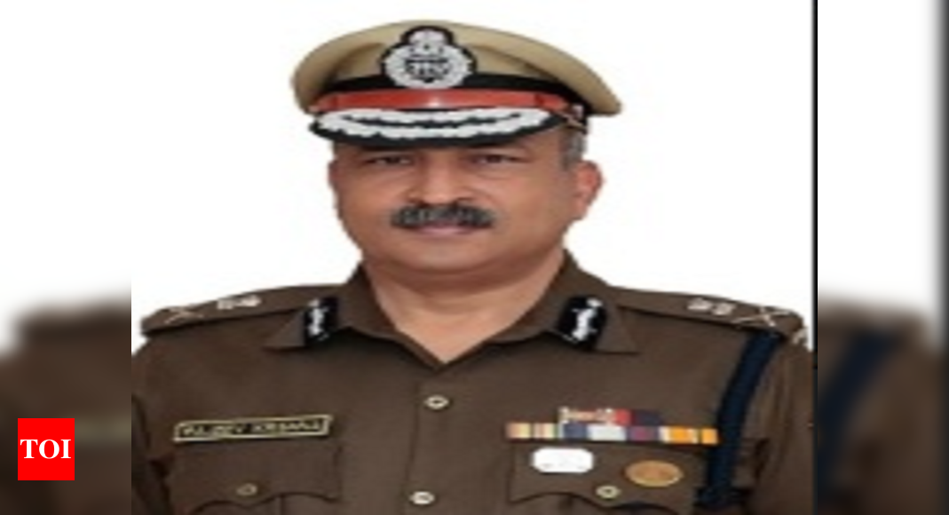 Six IPS officers shifted in Uttar Pradesh | Lucknow News - Times of India